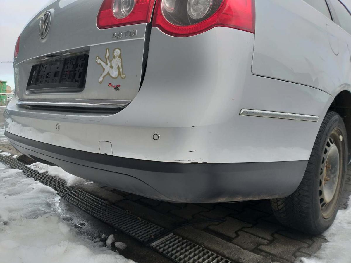 VW Passat 3C original Sto&szlig;stange Stossf&auml;nger hinten LA7W Reflexsilber Kombi Variant Bj.2006